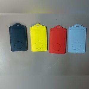 Capitol One luggage tags 🏷️ 🧳 ✈️